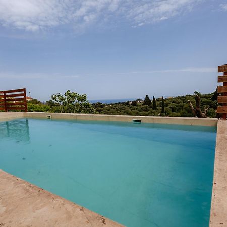 Vozas Villas - Traditional Houses With Great View Tragaki Bagian luar foto