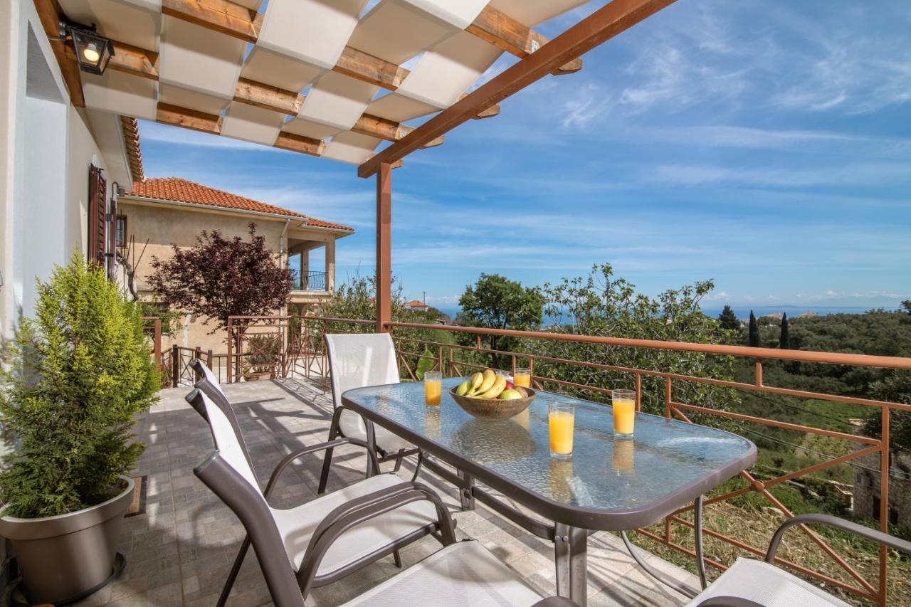Vozas Villas - Traditional Houses With Great View Tragaki Bagian luar foto